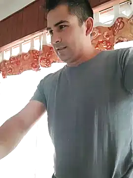 Bradd 32 online show from 14, 2, 2026