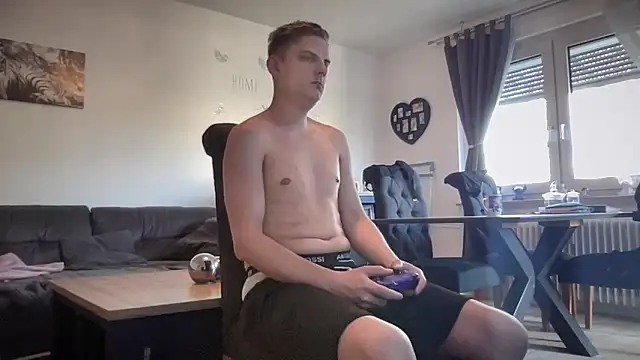 Sweetbooy90 online show from 2, 4, 2026