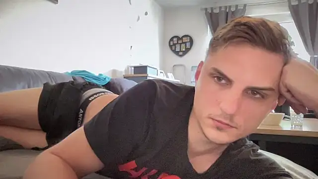 Sweetbooy90 online show from 13, 5, 2026