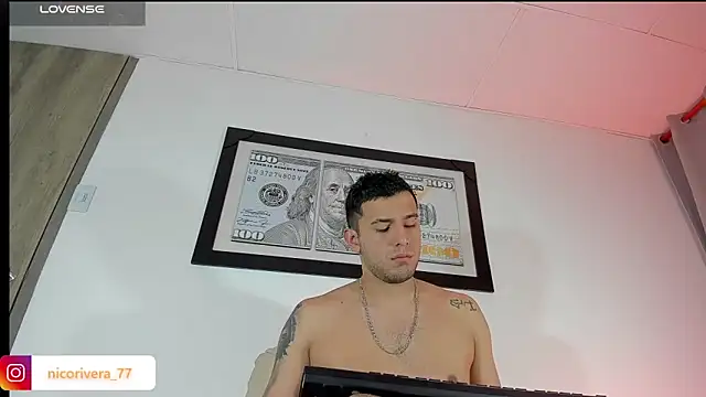 Snapshot of nico_rivera chatting on 27, 5, 2026 nico rivera online show from 27, 5, 2026