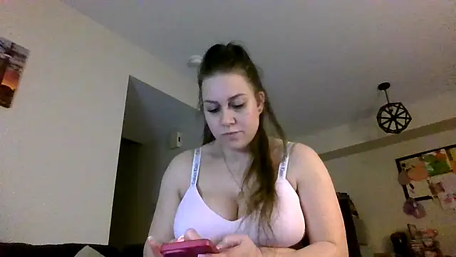 Snapshot of thedevinemama chatting on 1, 3, 2026 thedevinemama online show from 1, 3, 2026