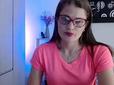 Camila-ventura online show from 21, 10, 2025