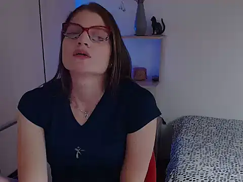 Camila-ventura online show from 18, 11, 2025