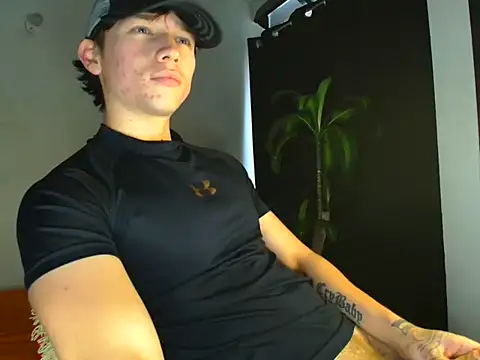 Snapshot of Logan_sixxer chatting on 16, 11, 2025 Logan sixxer online show from 16, 11, 2025
