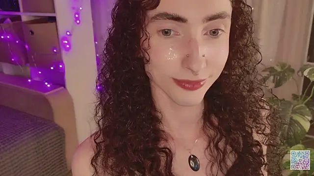 Snapshot of Queen_of_tease chatting on 26, 6, 2026 Queen of tease online show from 26, 6, 2026