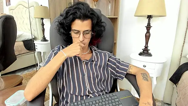 Ibratxandy online show from 6, 2, 2026