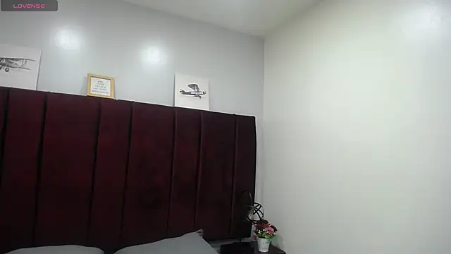 Snapshot of Vale_honny chatting on 20, 10, 2025 Vale honny online show from 20, 10, 2025