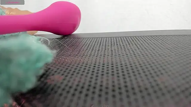 FluffyMelons online show from 4, 4, 2026