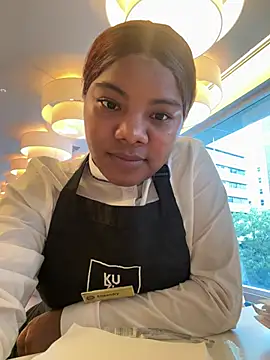 chocolatito-ho online show from 23, 3, 2026