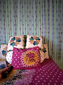 Ishu Lovee online show from 15, 4, 2026