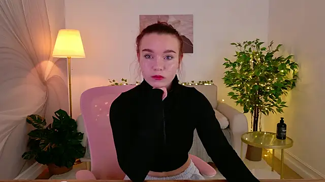Snapshot of NoraHaynes chatting on 14, 7, 2026 NoraHaynes online show from 14, 7, 2026