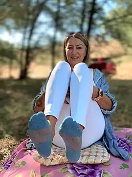 Milena-MilfaXXX online show from 12, 9, 2025