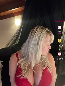 misstitmouseofficial online show from 30, 5, 2026