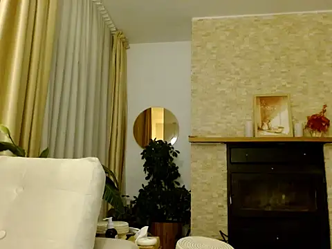 EliseBliss69 online show from 27, 10, 2025