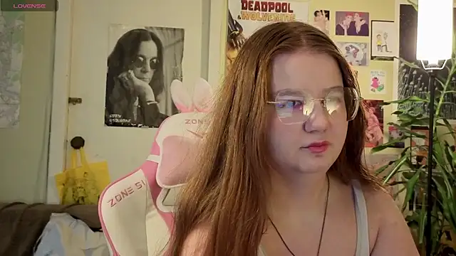 Sienna-Cow online show from 22, 10, 2025