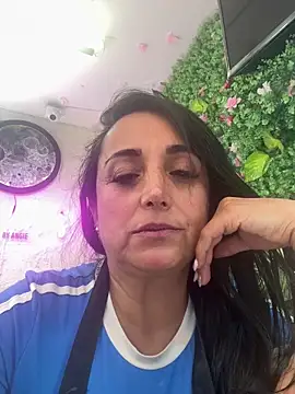 hotadhara01 online show from 6, 2, 2026