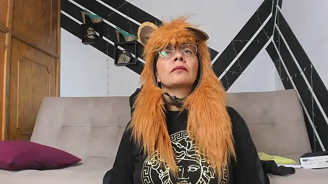 sofia hot vc online show from 24, 10, 2025