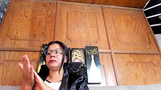 sofia hot vc online show from 2, 11, 2025