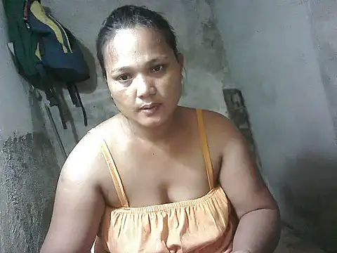 Snapshot of lady_helen00 chatting on 18, 5, 2026 lady helen00 online show from 18, 5, 2026
