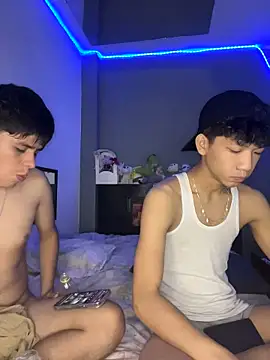 Kailertwink online show from 29, 6, 2026