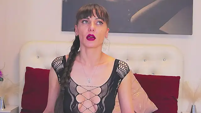 Snapshot of KathiaLust chatting on 4, 2, 2026 KathiaLust online show from 4, 2, 2026