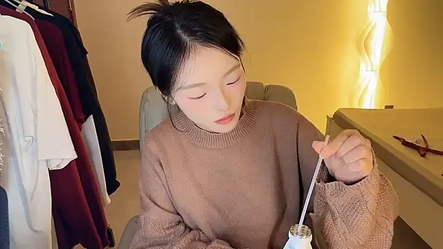 Robin-o3 online show from 13, 10, 2025