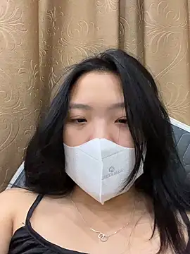 Snapshot of Thuylinh05 chatting on 24, 9, 2025 Thuylinh05 online show from 24, 9, 2025