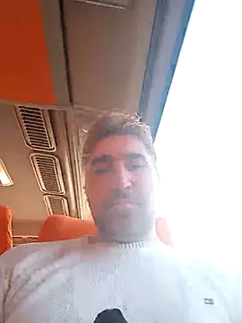 Snapshot of mert0359 chatting on 4, 11, 2025 mert0359 online show from 4, 11, 2025