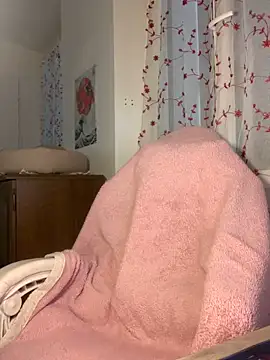 boakiss07 online show from 2, 10, 2025