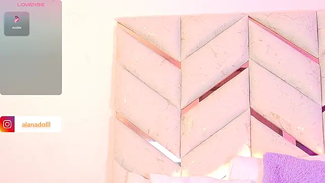 Snapshot of AlanaDoll chatting on 11, 2, 2026 AlanaDoll online show from 11, 2, 2026