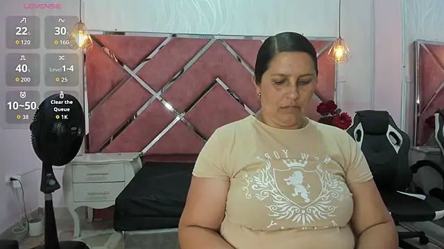 KikaDuque online show from 26, 5, 2026