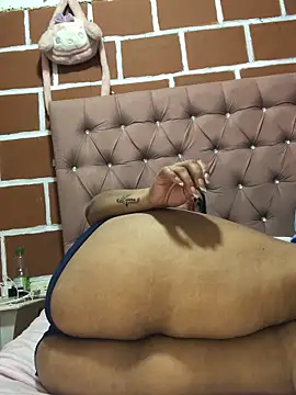 Rachellcooperrr online show from 15, 3, 2026