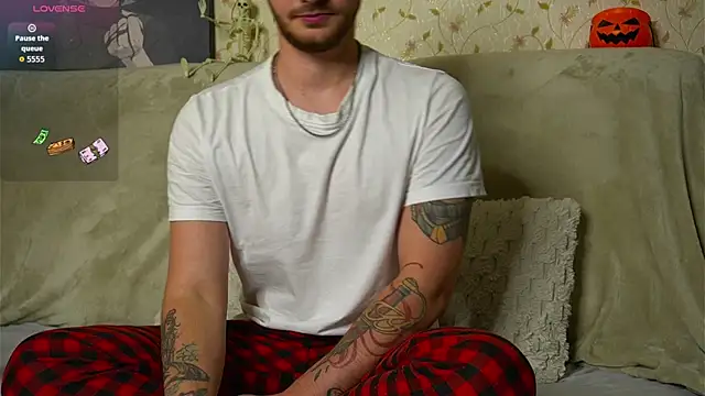 johnstoneisland online show from 13, 10, 2025