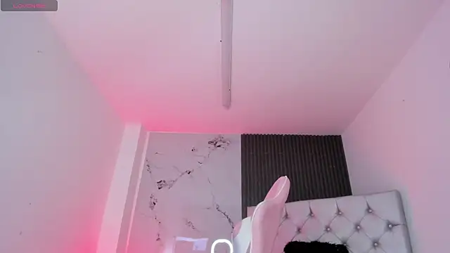 Snapshot of chloesagee chatting on 4, 2, 2026 chloesagee online show from 4, 2, 2026