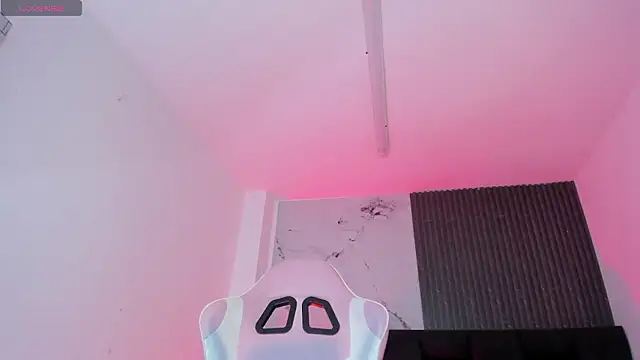 Snapshot of chloesagee chatting on 3, 3, 2026 chloesagee online show from 3, 3, 2026