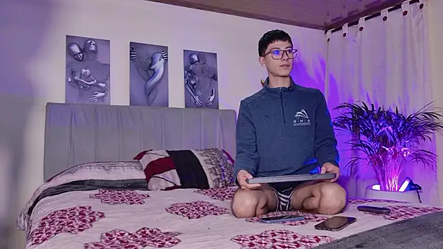 Snapshot of tivendann chatting on 15, 2, 2026 tivendann online show from 15, 2, 2026