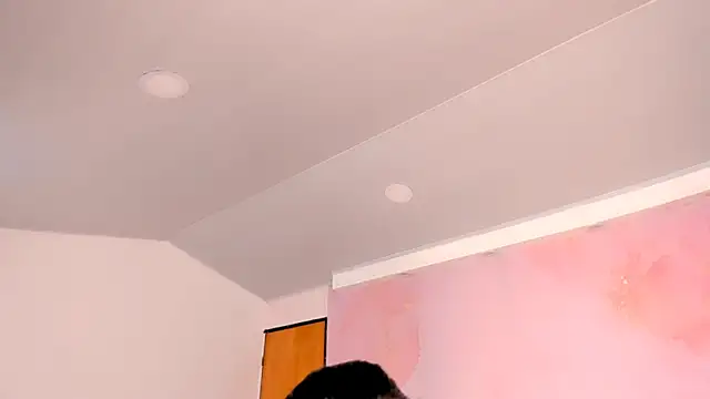 milk candy18 online show from 4, 10, 2025