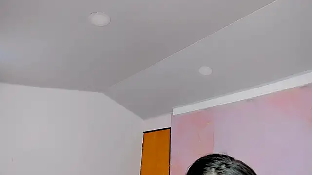 milk candy18 online show from 9, 10, 2025