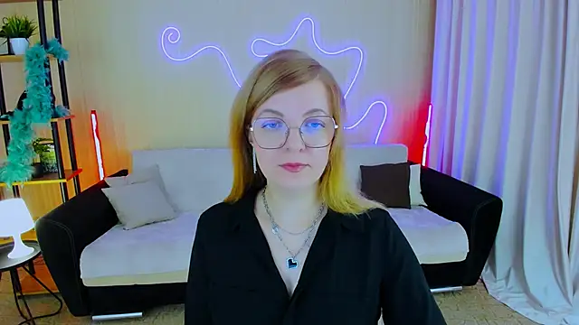 YourUniverser online show from 5, 11, 2025