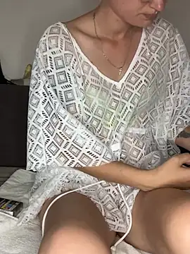 Snapshot of Lesamantssexy chatting on 24, 6, 2026 Lesamantssexy online show from 24, 6, 2026