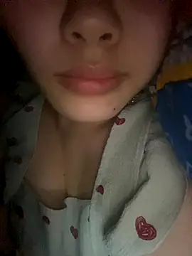 Xu Xubaby online show from 12, 10, 2025