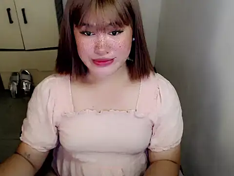 Snapshot of Annierose_ts chatting on 16, 5, 2026 Annierose ts online show from 16, 5, 2026