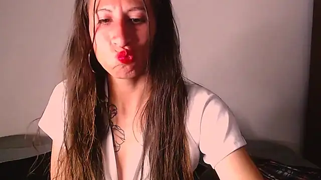 Snapshot of NathaSlave chatting on 23, 4, 2026 NathaSlave online show from 23, 4, 2026