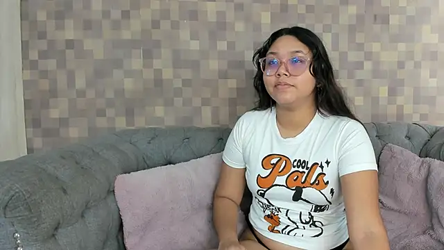 Snapshot of shanon_marel chatting on 28, 9, 2025 shanon marel online show from 28, 9, 2025