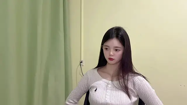 Snapshot of Nicole-13 chatting on 1, 2, 2026 Nicole-13 online show from 1, 2, 2026