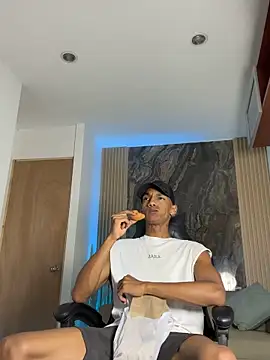 JulienSaint online show from 12, 9, 2025