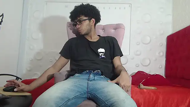 felipecams123 online show from 26, 10, 2025