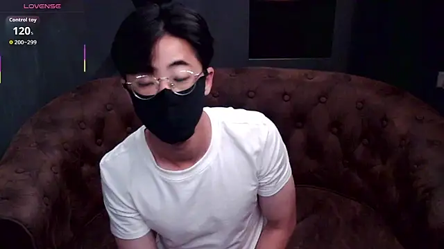 asiantwinkz online show from 1, 5, 2026