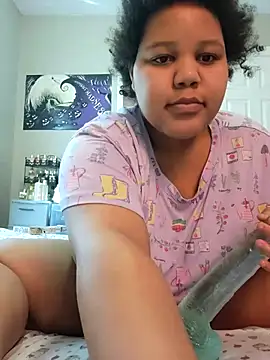 chocolate bella online show from 8, 4, 2026