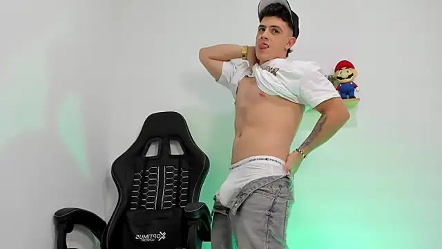 Mikecooper online show from 23, 2, 2026